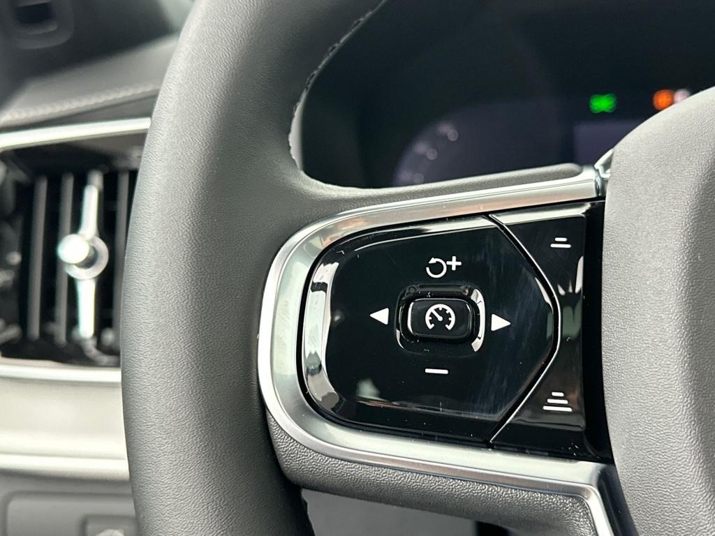 Volvo XC90 t8 awd gt ultra dark executive edition