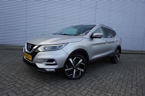 Nissan Qashqai 1.2 tekna panoramadak / navi / cruise / lm velgen / 360 came