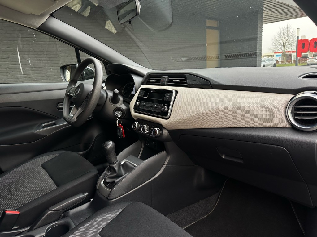 Nissan Micra 1.0l visia // black edition //23.000km! //