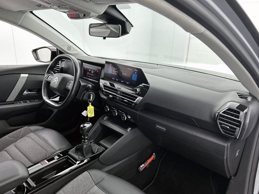 Citroen C4 130 pk feel pack | rijklaar | stoelverwarming | navigatie | appl