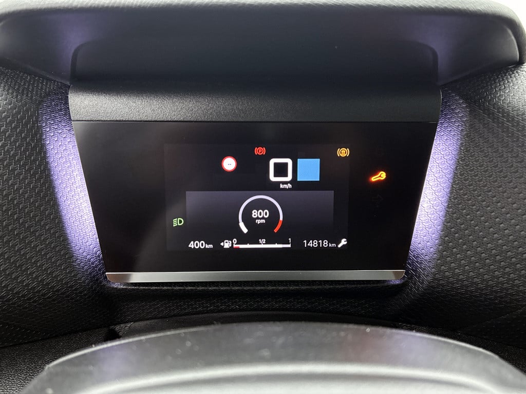 Citroen C4 130pk shine | rijklaar | panorama dak | head-up display | navi |
