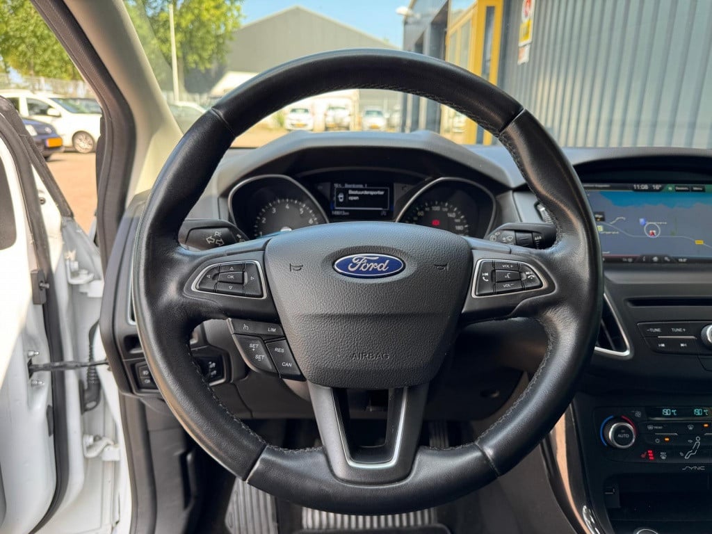 Ford Focus wagon 1.5 titanium edition