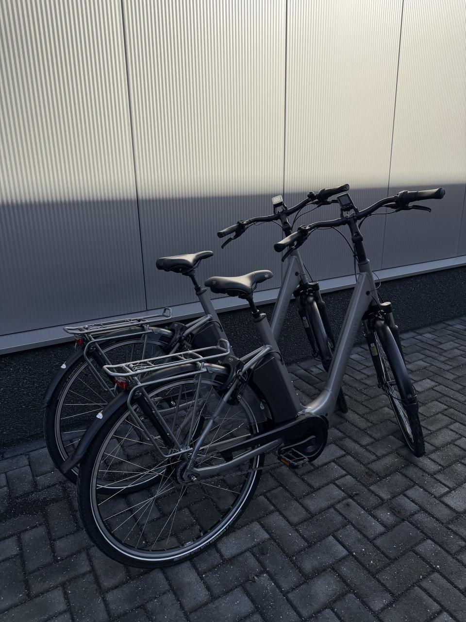 Set Kalkhoff Agutta middenmotor elektrische fietsen