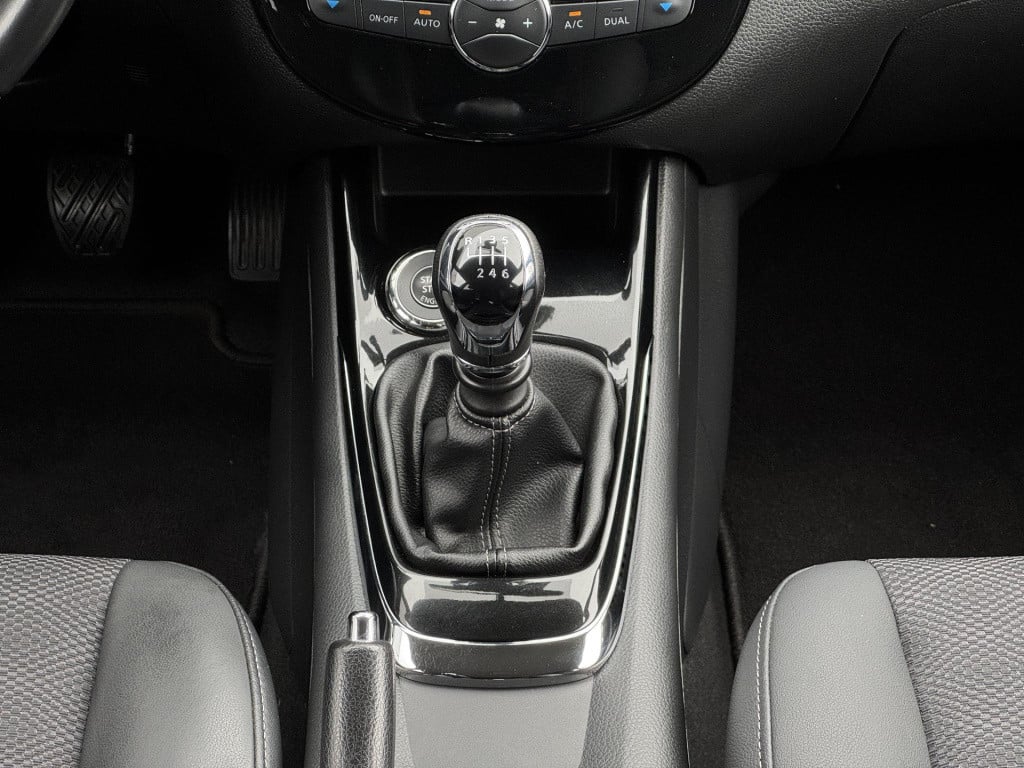 Nissan Pulsar 1.2 dig-t n-connecta | navigatie | camera | keyless entry | c