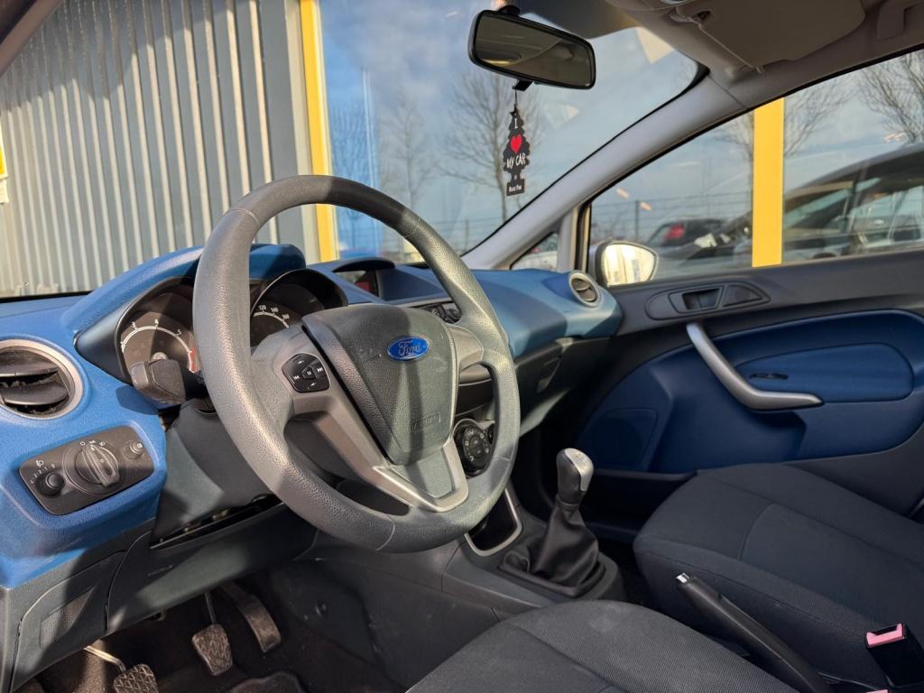 Ford Fiesta 1.25 trend | 67.650km! | airco | nap | bovag garantie