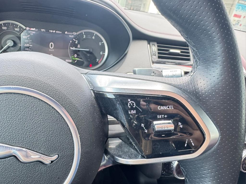 Jaguar E-pace 1.5 p300e awd r-dynamic s