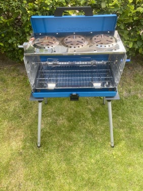 Campingaz 3-pits kooktoestel met grill.