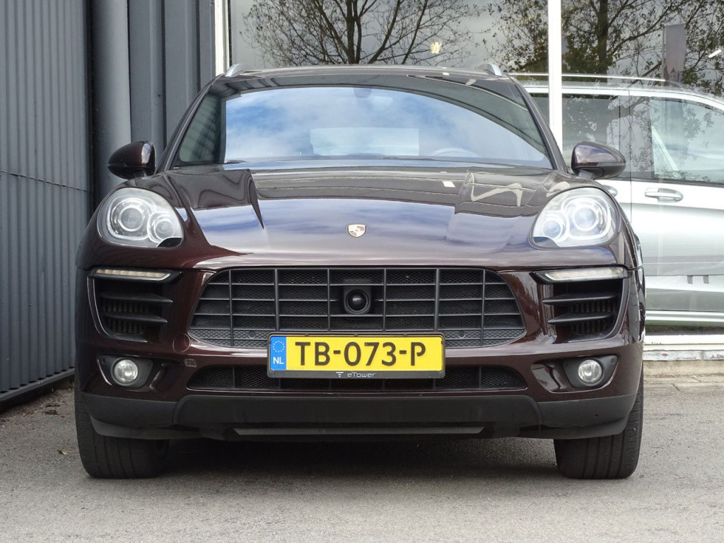 Porsche Macan 3.0 s | luchtvering | adaptief onderstel | 21"