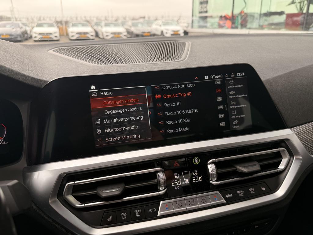 BMW 3-serie 320i high executive edition | head-up | led | leder | hifi | ac