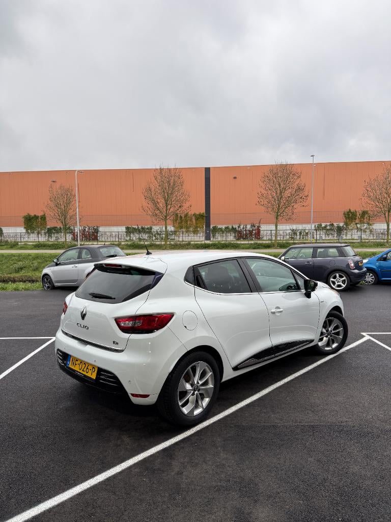 Renault Clio 0.9 - limited