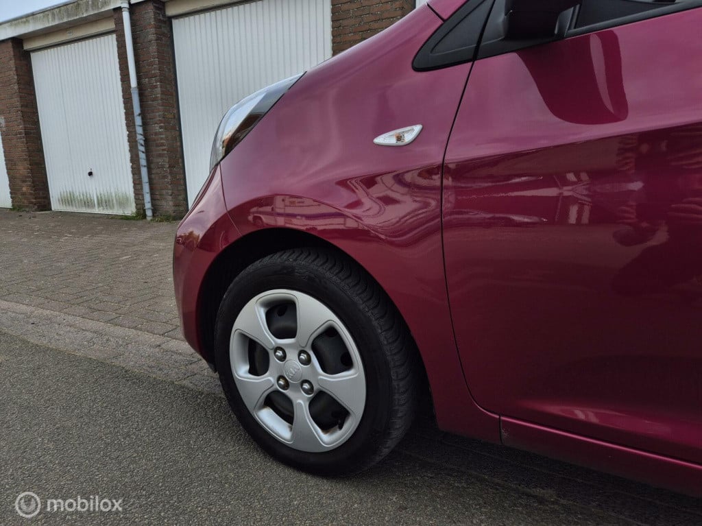 Kia Picanto 1.0 cvvt 5- deurs / airco / parkeersensoren