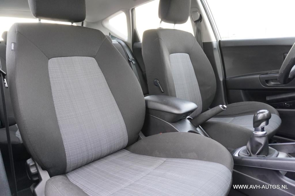 Kia Cee'd 1.4 cvvt x-tra