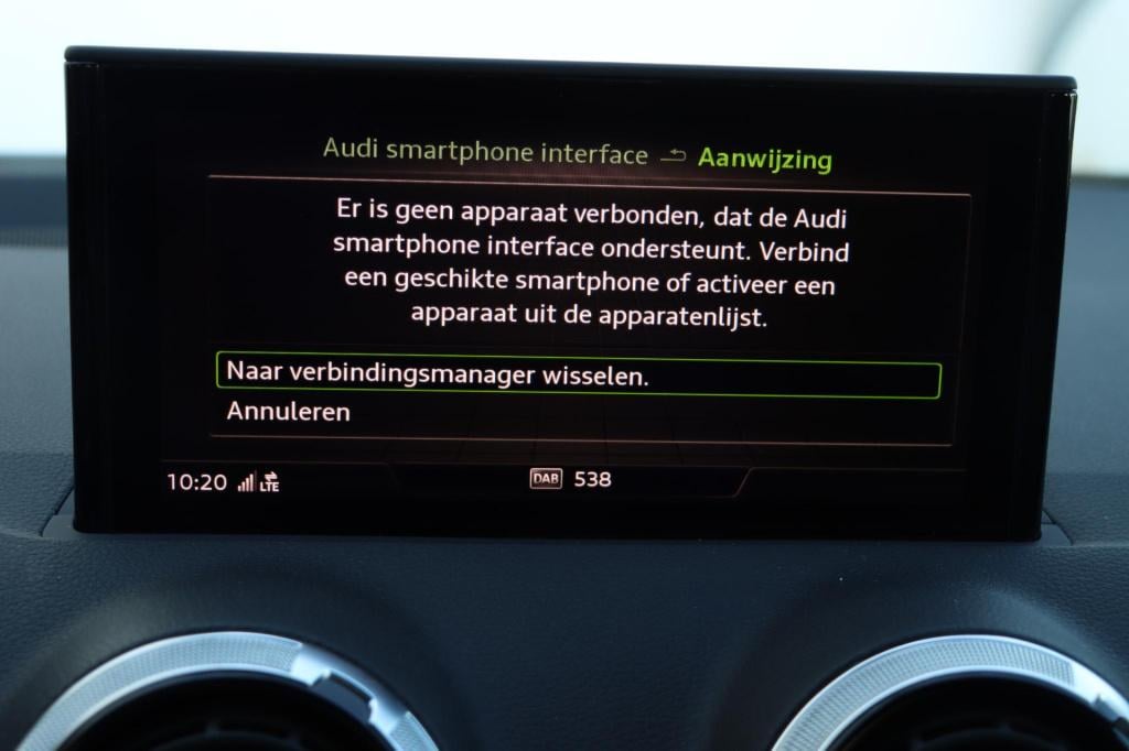 Audi Q2 35 tfsi advanced edition 150pk | camera | stoelverwarming | navi