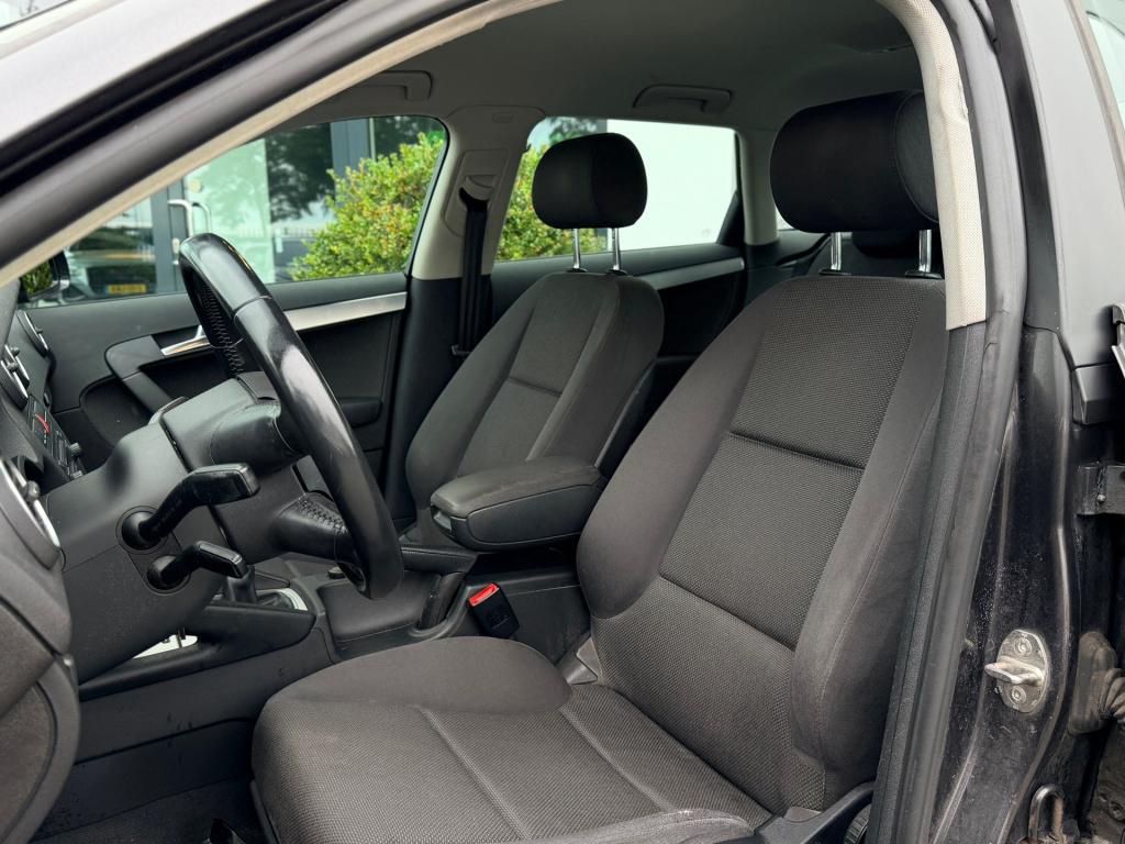 Audi A3 sportback 1.6 fsi ambiente
