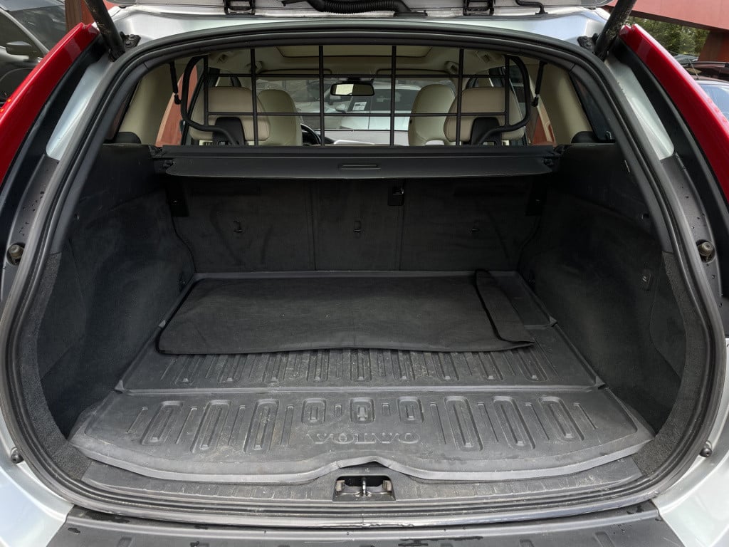 Volvo XC60 2.0 t5 summum plus line automaat | leer | pano | xenon | 18'' lm