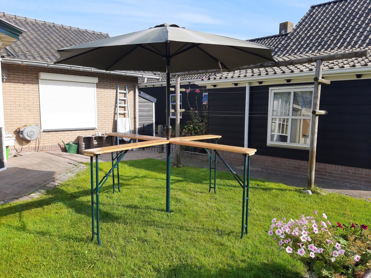 Partytent 4 x 8 meter te huur