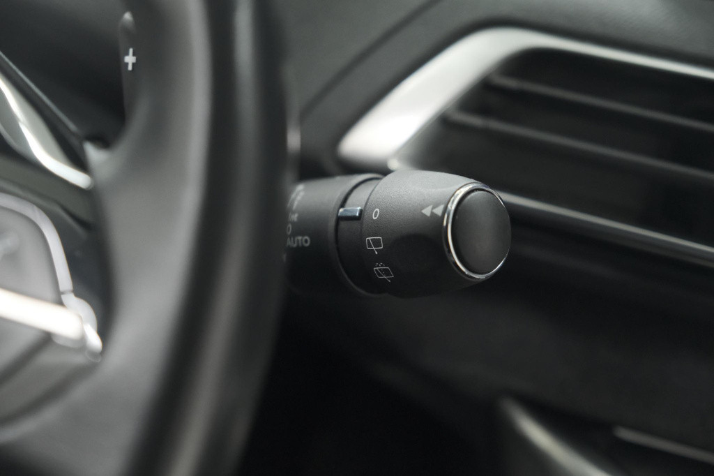 Peugeot 3008 puretech 130 eat6 allure | camera | dodehoekdetectie | elektri