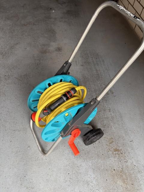 Gardena tuinslang en haspel