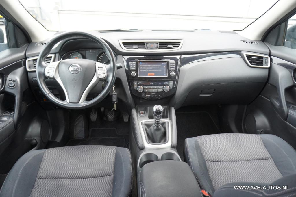 Nissan Qashqai 1.2 connect edition