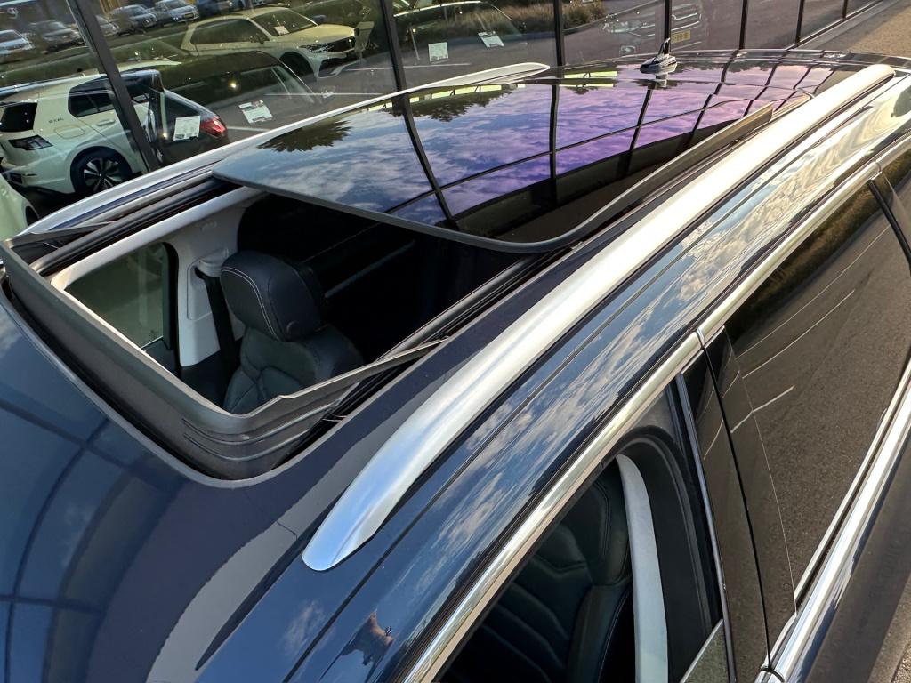 Volkswagen Touareg 3.0 tsi ehybrid 4motion elegance | panoramadak | head up