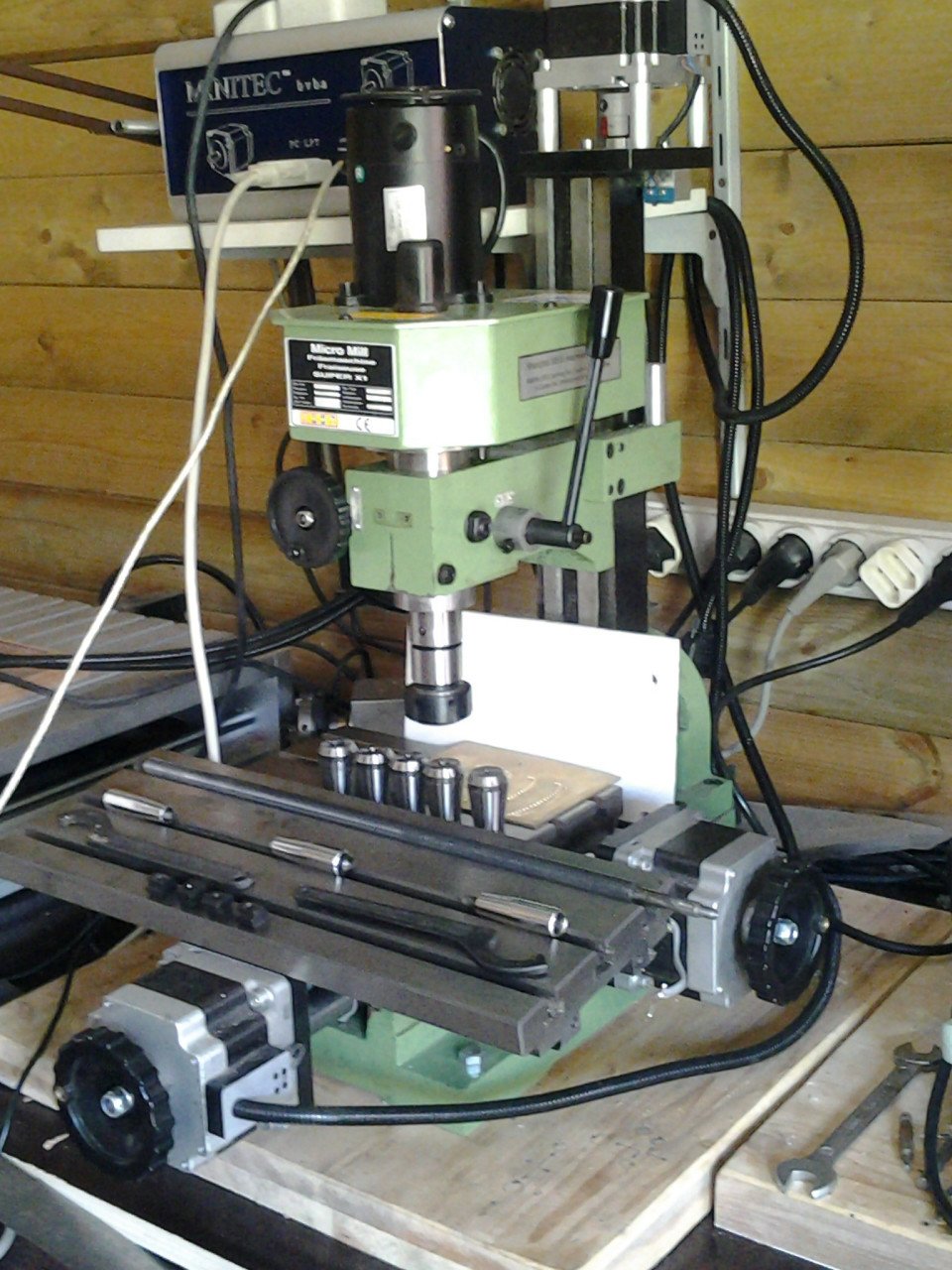 CNC Apparatuur