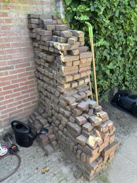 Partij gebakken klinkers