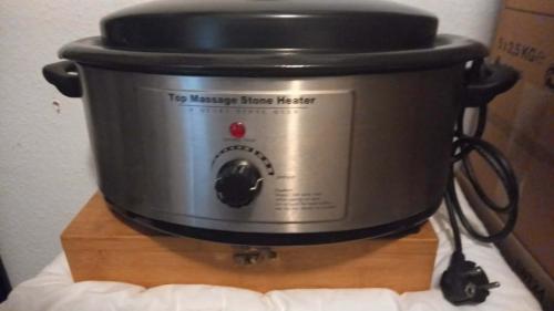 Hotstone massage apparaat met extra set van 45 stenen