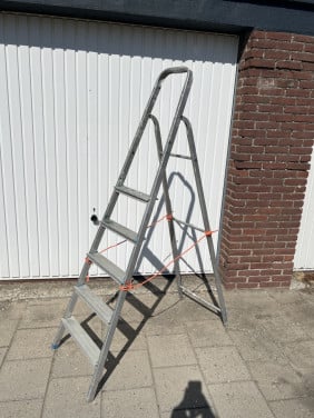Klus trap / huishoudelijke trap Aluminium lichtgewicht en stevige