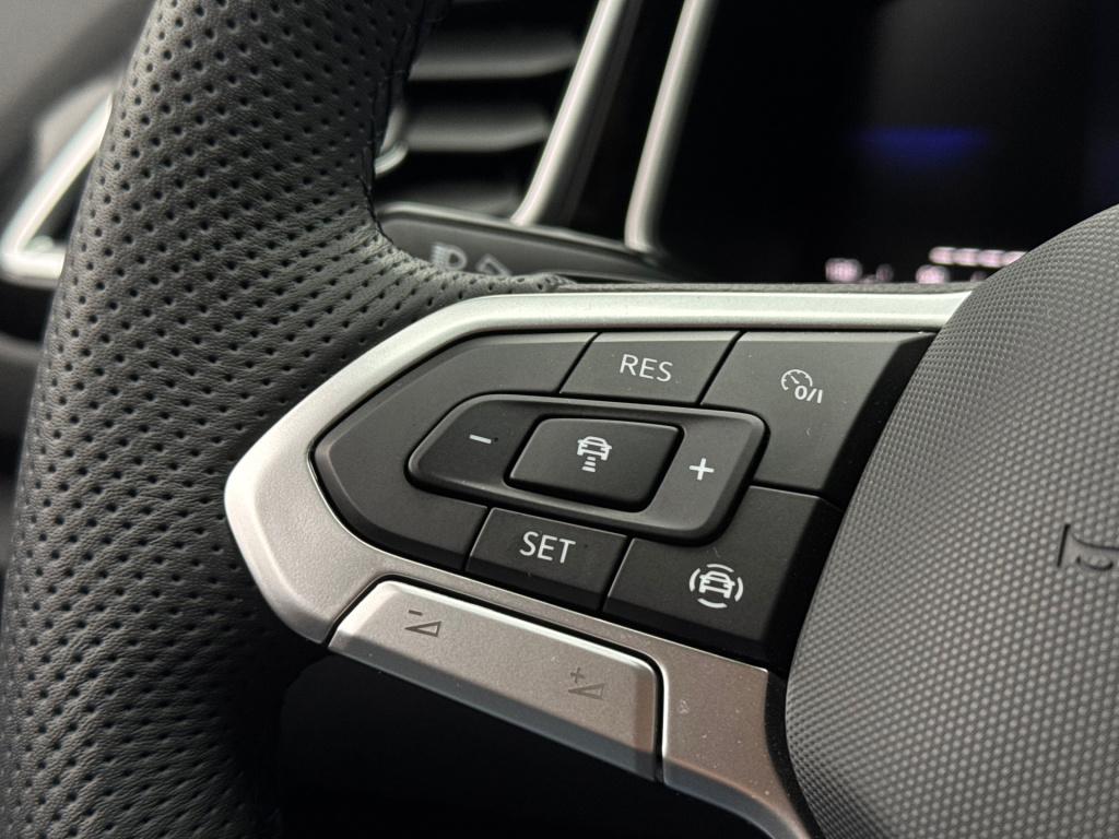 Volkswagen T-roc 1.5 tsi r-line edition * massage * carplay * trekhaak * ca