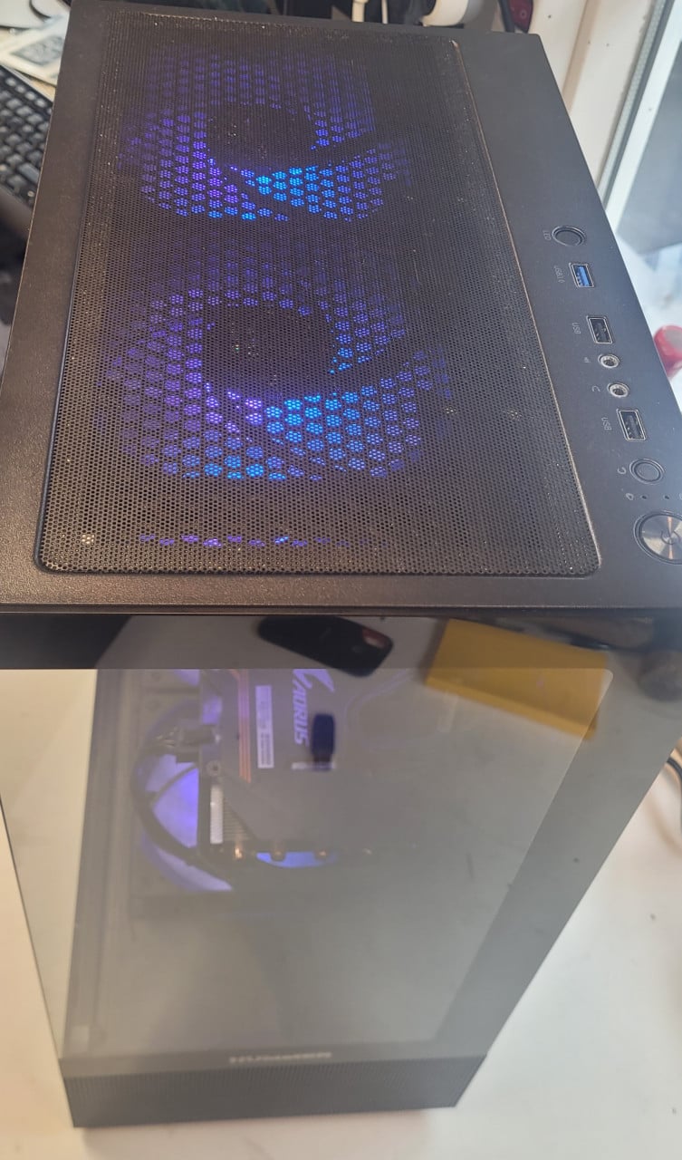 Gaming PC i7 6700 /GTX1070Ti/WiFi/Plug & Play