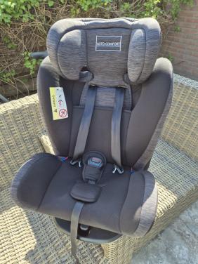 Autostoel Goliath Pro 0-1-2-3 Isofix Rotation Black/Grey