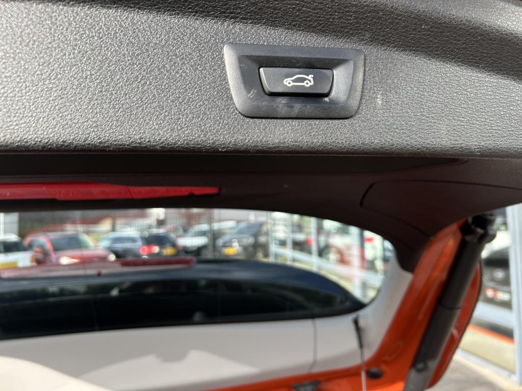 BMW X2 sdrive20i high executive automaat