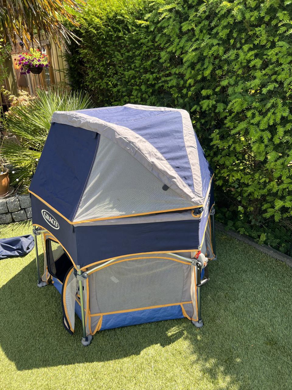 Inklapbare speeltent/box