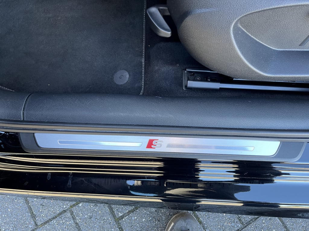 Audi A3 limousine 1.5 tfsi cod sport s line edition nl auto