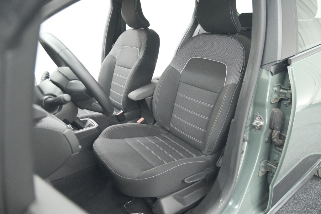 Dacia Sandero Stepway tce 90 expression | camera | dodehoekdetectie | navig