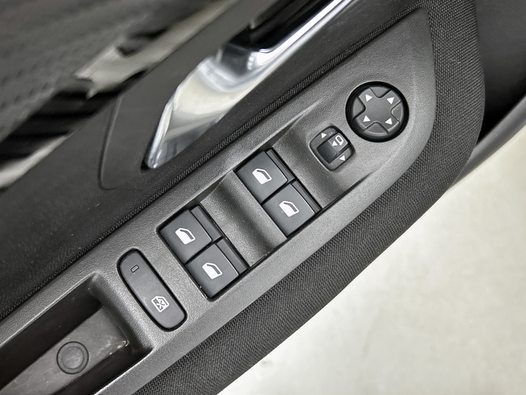 Peugeot 208 75 pk active | rijklaar | parkeersensoren | apple carplay |