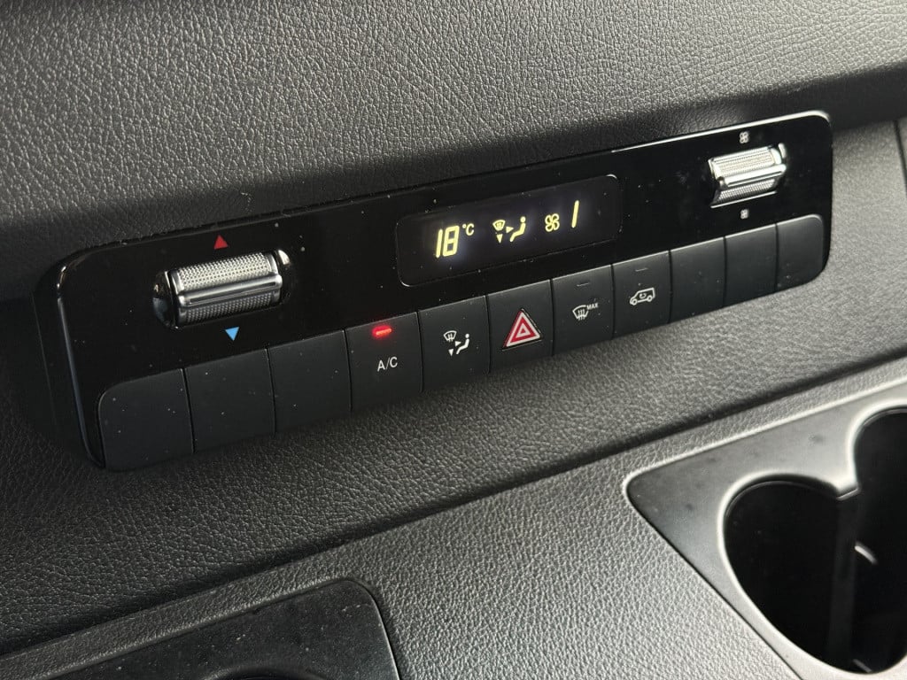 Mercedes-Benz Sprinter 315 1.9 cdi bakwagen | laadklep | navi | carplay | c