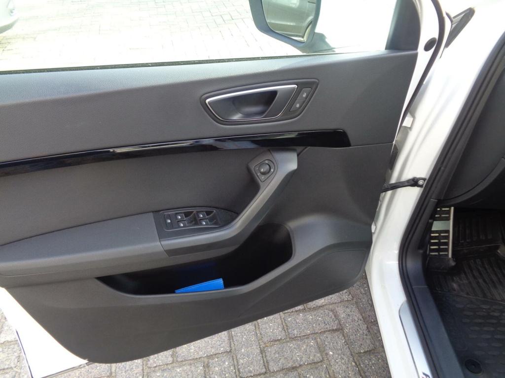 Seat Ateca 1.5 tsi fr/panoramadak/leer/stoelverw/carplay/18''/led/virtual/t