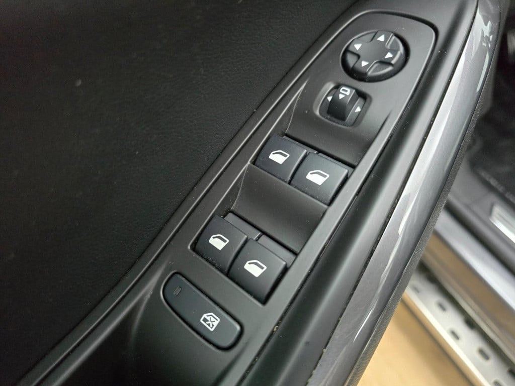 Opel Grandland X occasion met trekhaak en parkeercamera | tweedehands opel 