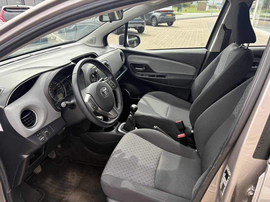 Toyota Yaris 1.3 vvt-i aspiration