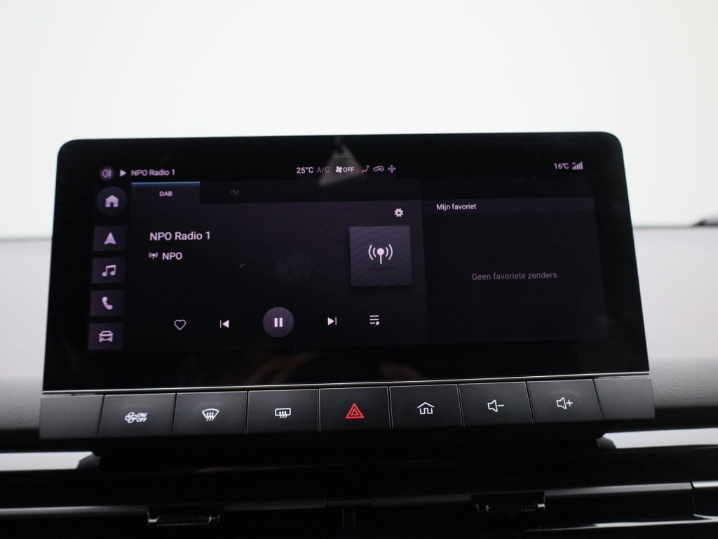 MG Mg4 64 kwh luxury
