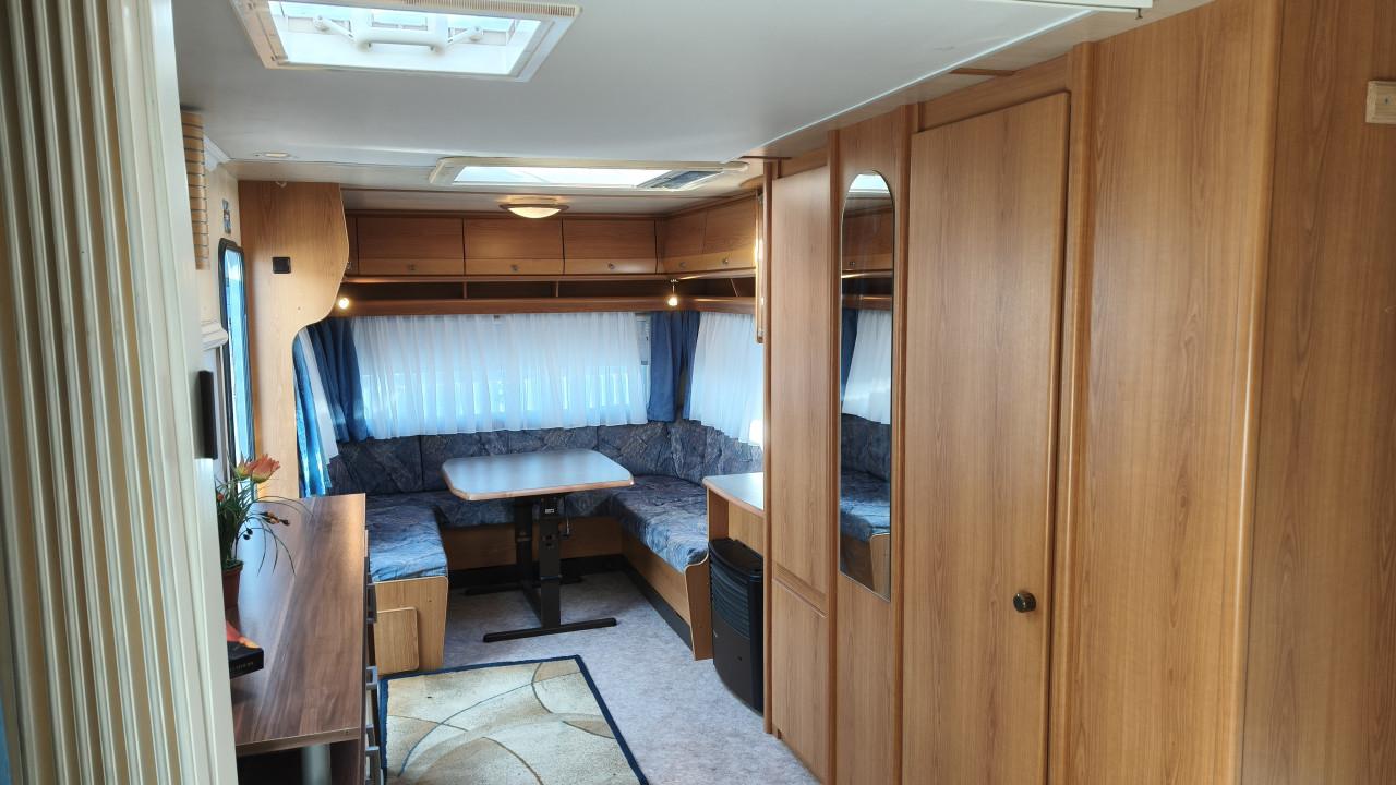 Weippert 655  2000 bj-  Ideale caravan voor seizoenplaats
