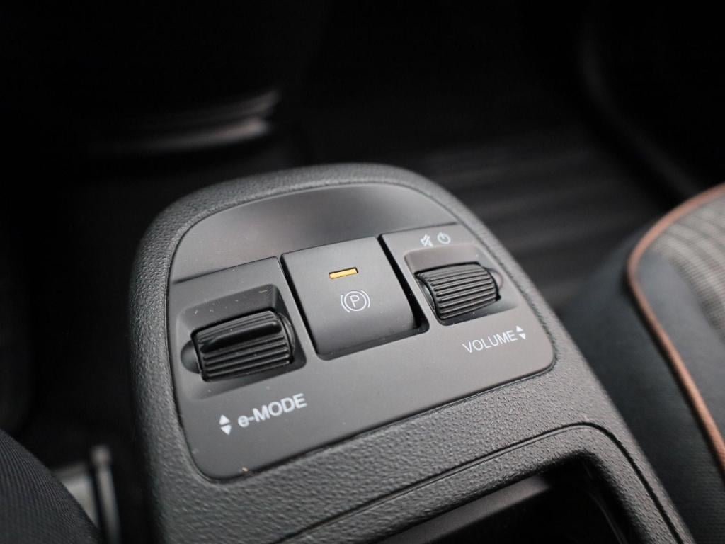 Fiat 500 icon 42 kwh | automaat | parkeer sensoren | navigatie | virtual co