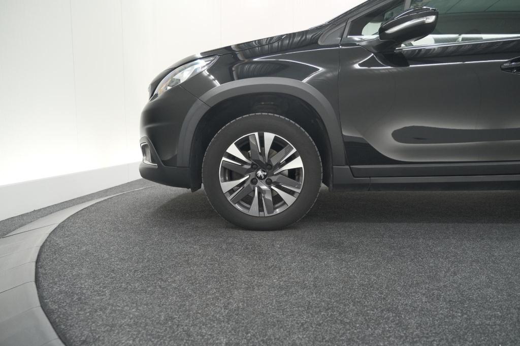 Peugeot 2008 puretech 110 allure | panoramadak | navigatie | camera | parke