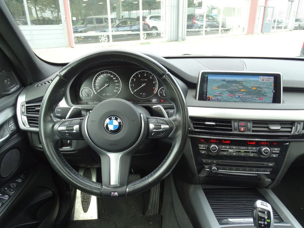 BMW X5 xdrive40e high executive