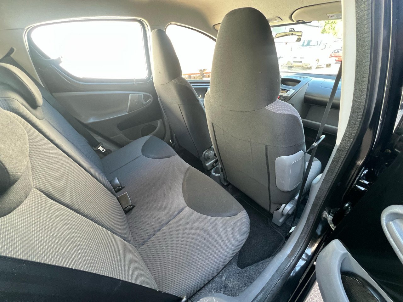 Toyota Aygo 1.0-12V + / Airco(ijskoud) APK 2/26