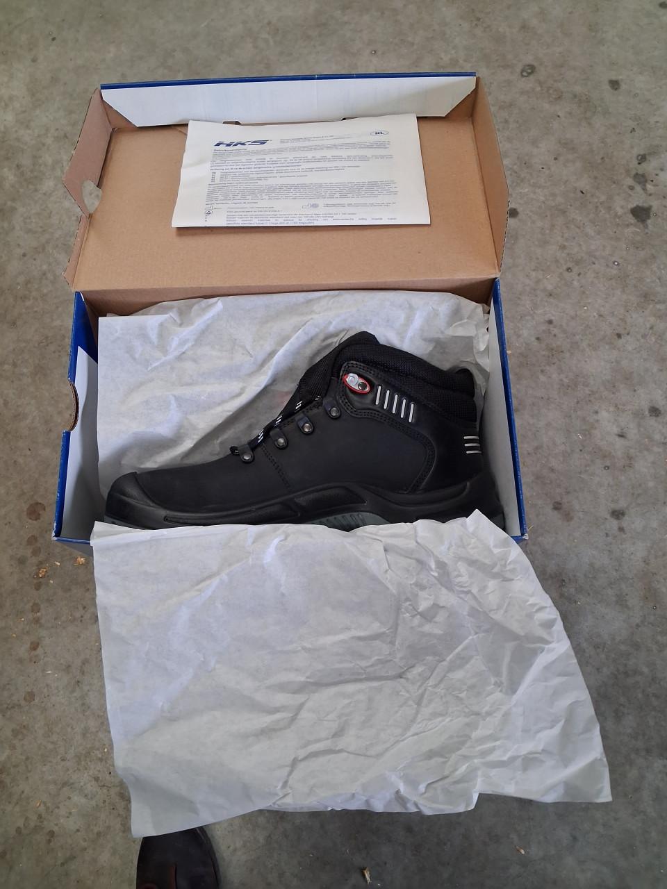 HKS Veiligheidsschoenen.