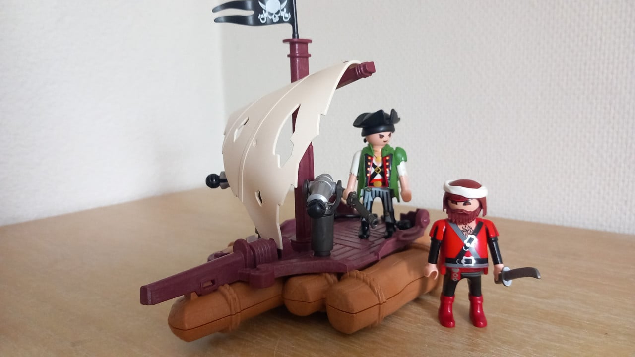 Playmobil piratenvlot met 2 piraten setnr 6682