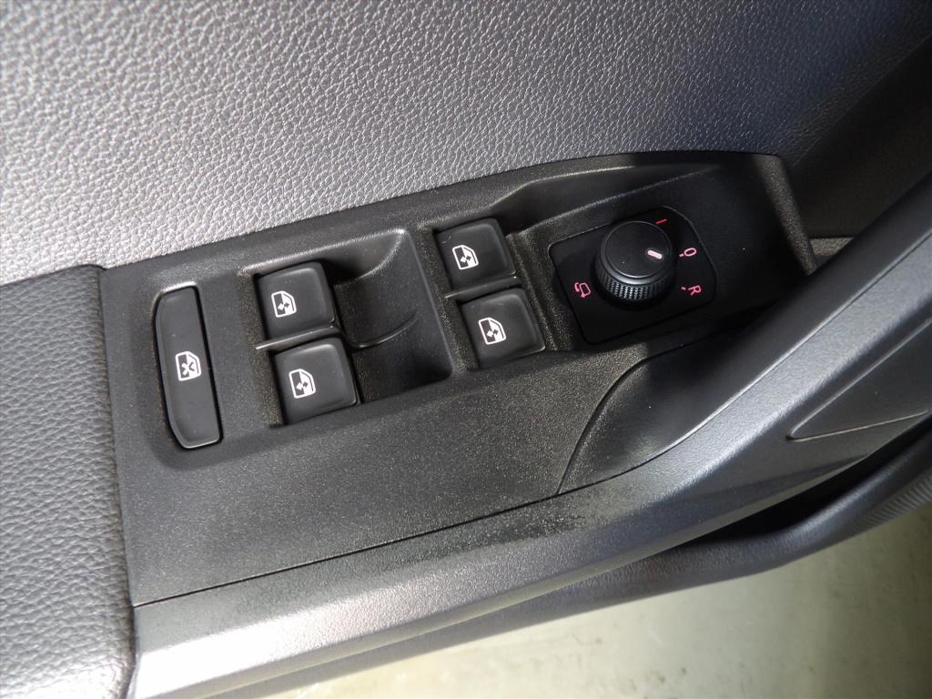 Seat Ibiza 1.0 ecotsi 95pk style business intense