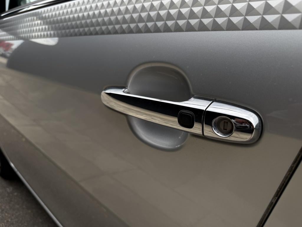 Peugeot 108 1.0 vti allure // cabrio // automaat // leder //